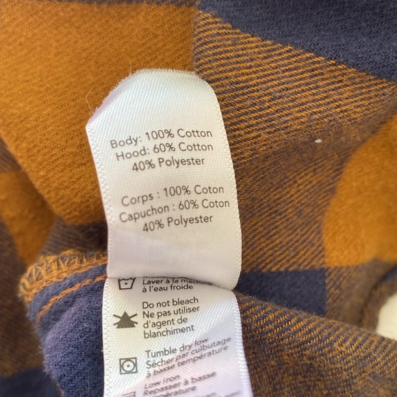 18-24mo hooded flannel - Picture 4 of 4